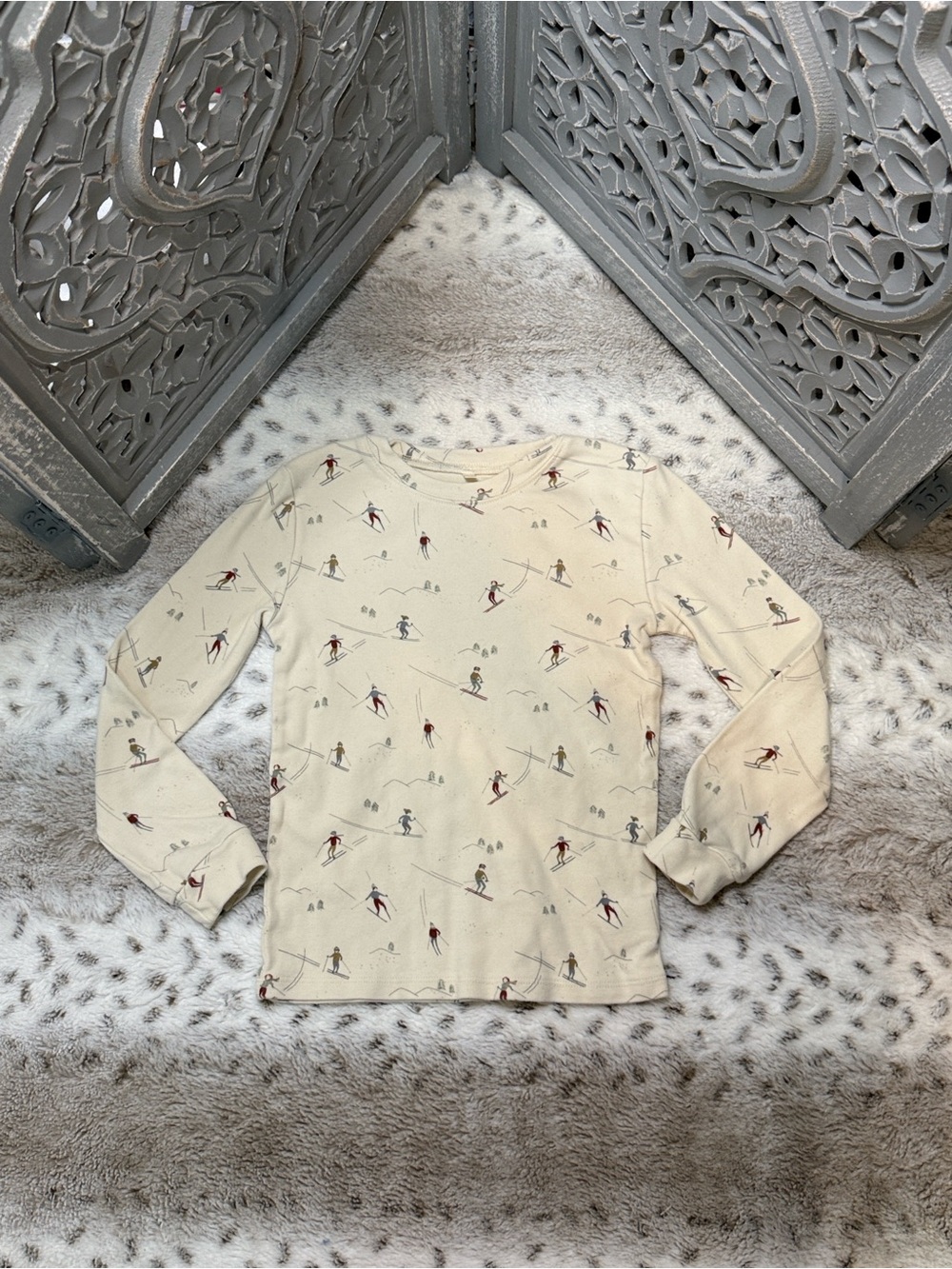 Rylee and Cru cream long sleeve shirt girls size 8 winter sports ski school